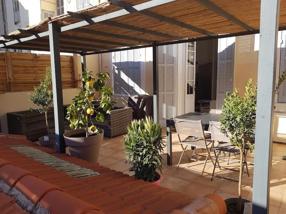 Superbe 2 Pieces Avec Grande Terrasse, Classe *** Marseille Exteriör bild