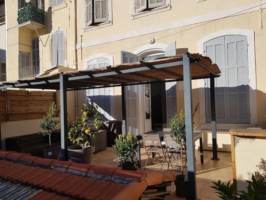Superbe 2 Pieces Avec Grande Terrasse, Classe *** Marseille Exteriör bild