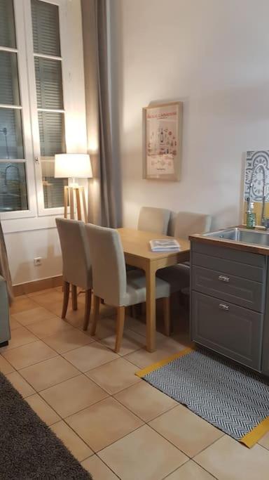 Superbe 2 Pieces Avec Grande Terrasse, Classe *** Marseille Exteriör bild
