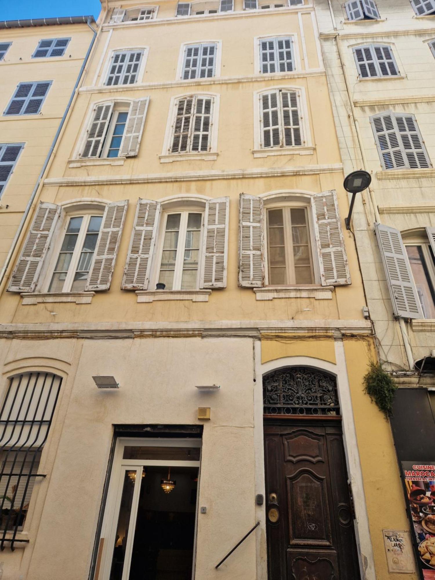 Superbe 2 Pieces Avec Grande Terrasse, Classe *** Marseille Exteriör bild